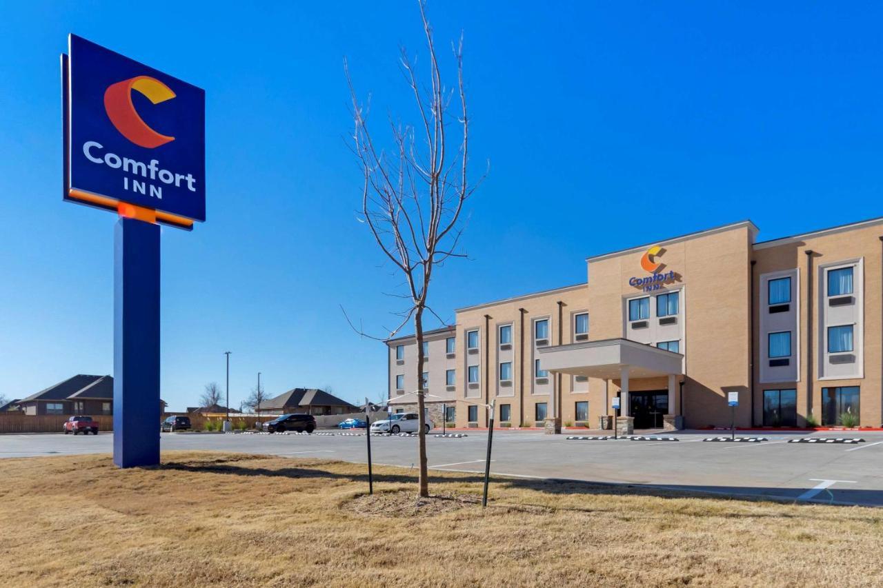 Comfort Inn & Suites Harrah Choctaw Extérieur photo